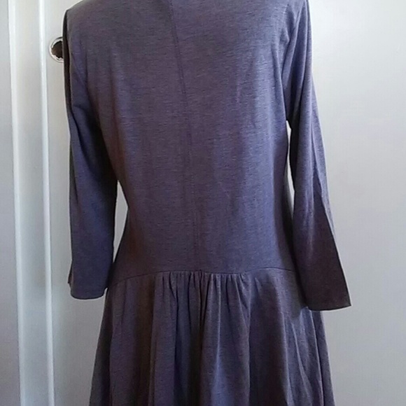 Top with nice details Jean Blue. - Picture 2 of 2